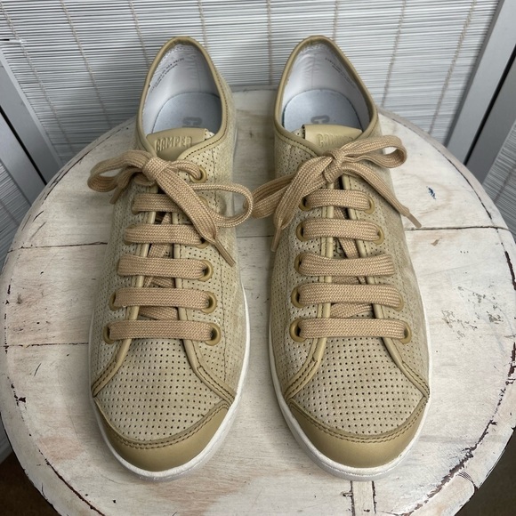 Camper Uno Leather Sneaker - Picture 4 of 9